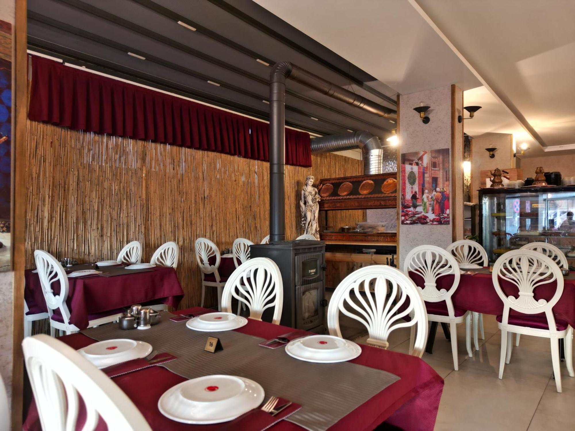 Akman City Hotel 쿠사다시 외부 사진