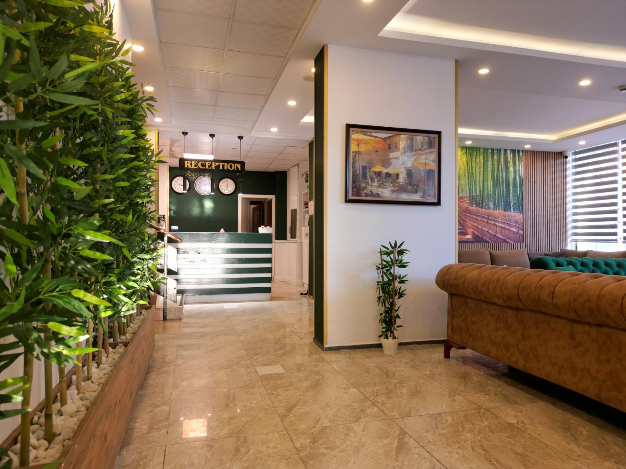 Akman City Hotel 쿠사다시 외부 사진