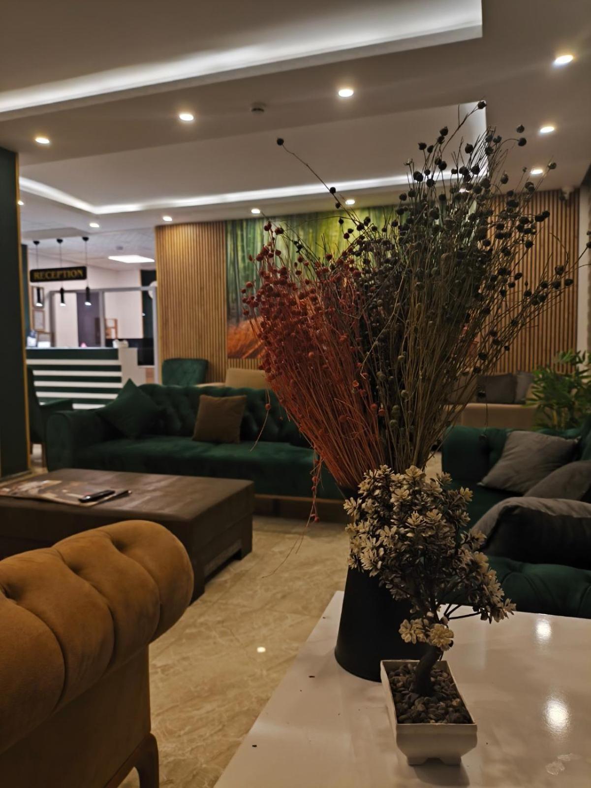 Akman City Hotel 쿠사다시 외부 사진